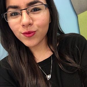 Meet your Posher, Janet